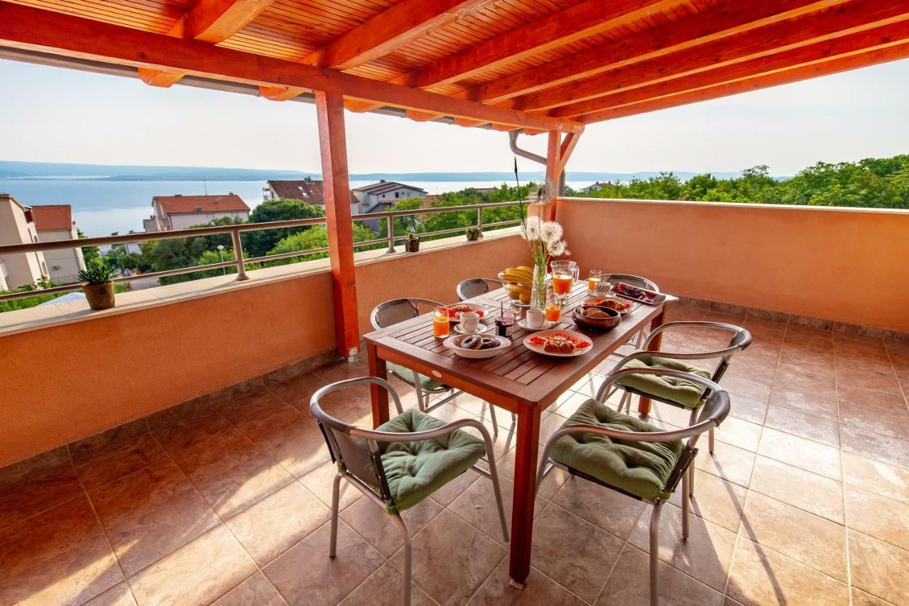 Julija Apartamento Dramalj Exterior foto